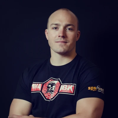 MMA IBK Krav Maga Instructor Oscar Ulrich